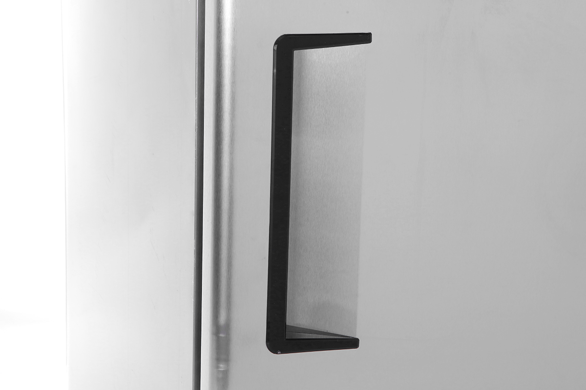 Commercial fridge commercial freezer handle