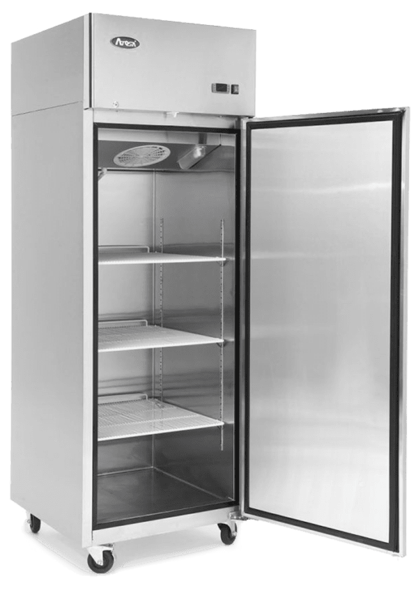 Open door commercial freezer